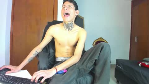 Snapshot of lujuriau_u chatting on 10-15-25, 04:56 lujuriau_u online show from 10-15-25, 04:56