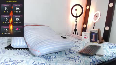 Snapshot of lukarizzox chatting on 06-06-26, 05:23 Lukarizzox independent model online show from 06-06-26, 05:23
