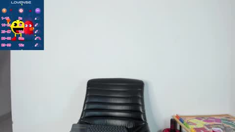 Snapshot of lukas_corredor chatting on 09-14-25, 05:23 lukas corredor online show from 09-14-25, 05:23