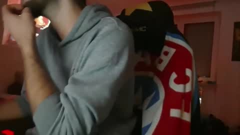 Snapshot of lukasschoetz chatting on 11-03-25, 08:54 lukasschoetz online show from 11-03-25, 08:54