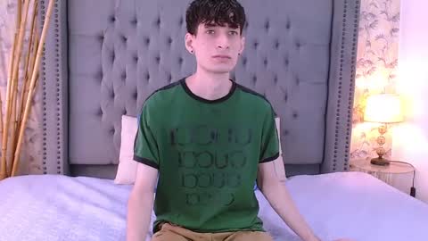 luke_carter online show from 09-23-25, 01:14