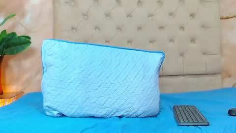 Snapshot of luke_carter chatting on 06-19-26, 01:59 luke_carter online show from 06-19-26, 01:59