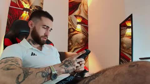 LUKE online show from 10-23-25, 12:48