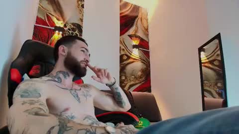 LUKE online show from 11-20-25, 01:11