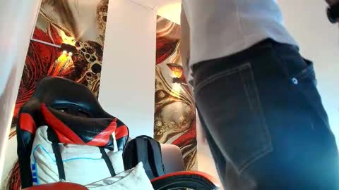 LUKE online show from 03-20-26, 12:54