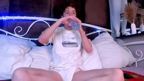 Luke online show from 03-24-26, 06:02