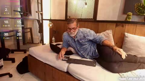 Luke Crews online show from 03-06-25, 03:24