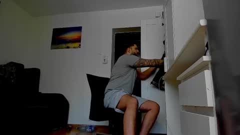 Snapshot of lukedenver chatting on 02-25-25, 07:42 Luke online show from 02-25-25, 07:42