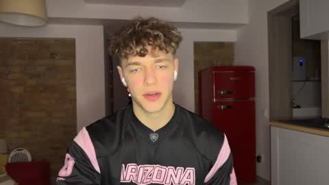 lukedesirable online show from 03-06-26, 07:10