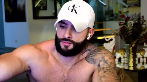 Lukhas f4f online show from 02-26-25, 01:53