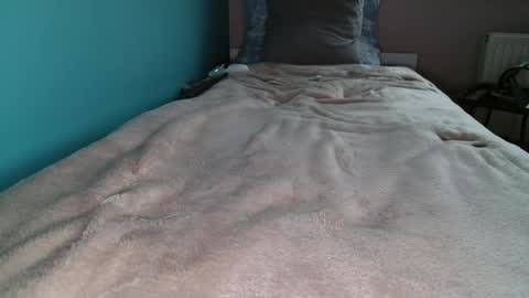 Snapshot of lukx66 chatting on 02-28-25, 03:48 Luke online show from 02-28-25, 03:48