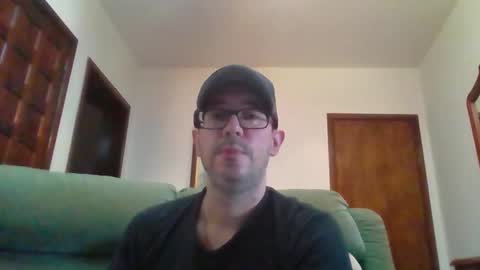Snapshot of lukz88bigcock chatting on 01-25-25, 09:14 Luke online show from 01-25-25, 09:14