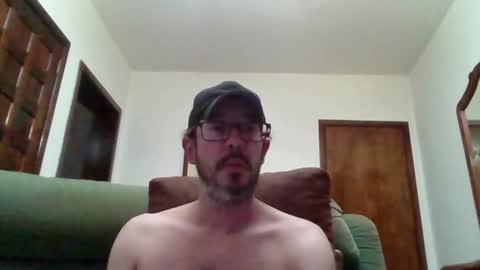 Snapshot of lukz88bigcock chatting on 03-03-26, 10:37 Luke online show from 03-03-26, 10:37