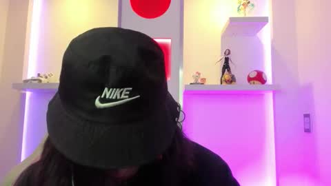 Cookie  online show from 11-12-25, 11:43