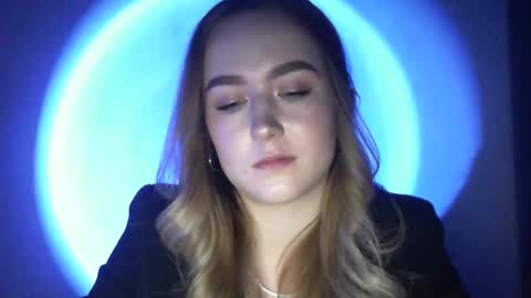 Lulu Baby18 online show from 02-09-25, 05:22