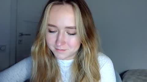 Lulu Baby18 online show from 04-08-26, 08:09