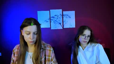 Snapshot of lulu_fly_ chatting on 10-20-25, 08:48 lulu_fly_ online show from 10-20-25, 08:48