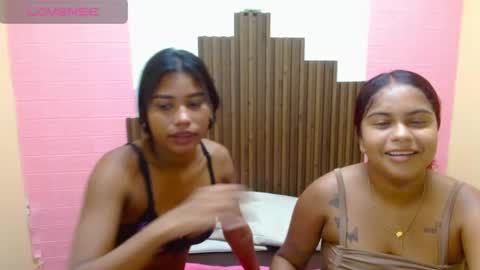 Snapshot of lulu_james chatting on 10-21-25, 06:30 I AM LULU online show from 10-21-25, 06:30