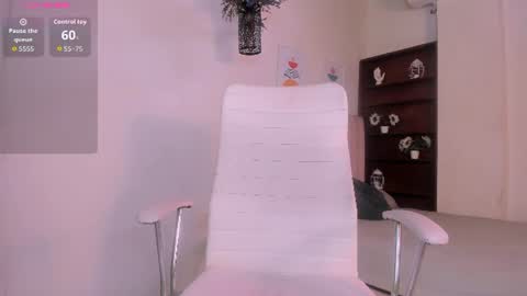 lulu_park online show from 07-11-26, 07:27