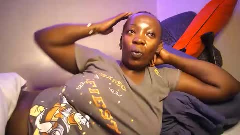 lulu_sparks1 online show from 10-01-25, 03:56