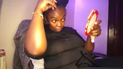 lulu_sparks1 online show from 10-17-25, 06:05