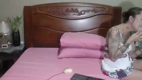 Snapshot of lulu_wild chatting on 03-02-26, 10:22 lulu_wild online show from 03-02-26, 10:22