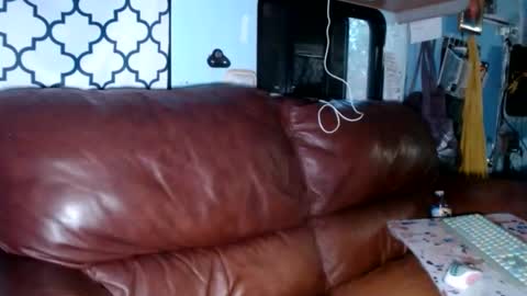 Snapshot of luluvalenttine chatting on 02-05-25, 10:01 LuLu Valenttine Hot Sexy HawaiianCape Verde online show from 02-05-25, 10:01