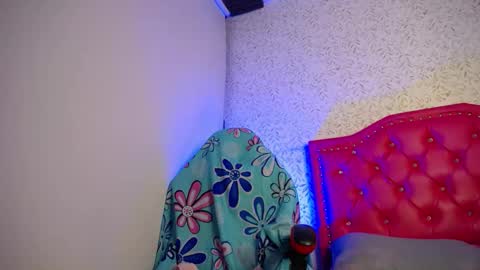 Luly online show from 03-17-26, 04:06