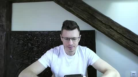 Snapshot of lumberjack__666 chatting on 05-10-26, 12:54 Andrew independent model 2000-0000 CET daily online show from 05-10-26, 12:54