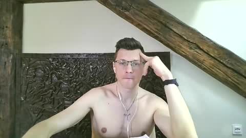 Snapshot of lumberjack__666 chatting on 05-30-26, 01:52 Andrew independent model 2000-0000 CET daily online show from 05-30-26, 01:52