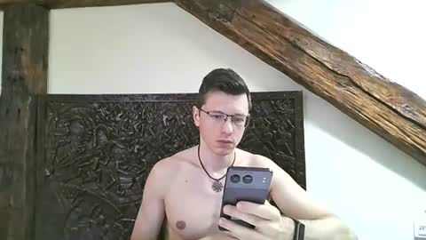 Snapshot of lumberjack__666 chatting on 06-08-26, 11:21 Andrew independent model 2000-0000 CET daily online show from 06-08-26, 11:21