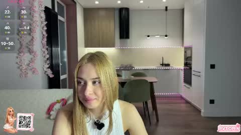 Lumi online show from 07-14-26, 02:05