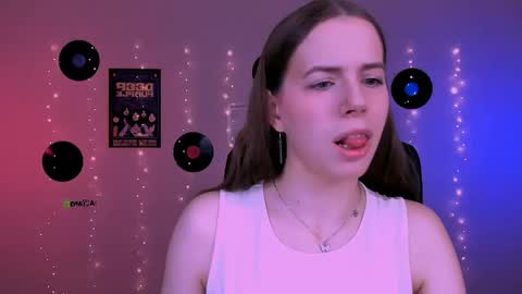 Sweet Lumi online show from 06-03-26, 07:22