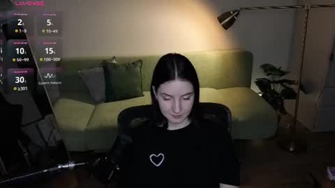 Lumi online show from 07-04-26, 01:39