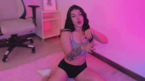 Snapshot of lummii_ chatting on 02-08-26, 03:26 lummii_ online show from 02-08-26, 03:26