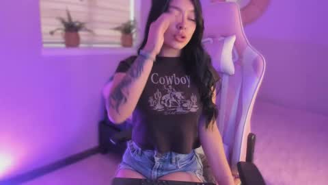 Snapshot of lummii_ chatting on 02-23-26, 07:22 lummii_ online show from 02-23-26, 07:22