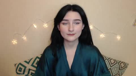 Lumulav online show from 12-20-24, 01:11