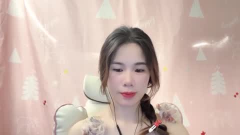 Luna online show from 04-25-26, 08:50