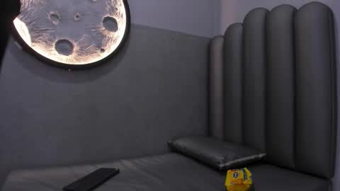 Luna online show from 02-18-26, 12:01