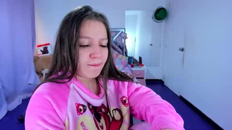 luna_analya online show from 04-01-26, 02:03