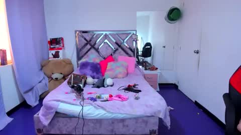 luna_analya online show from 04-07-26, 02:06