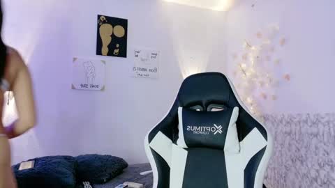 luna and banji online show from 03-12-26, 04:29