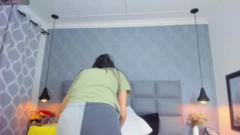 Luna online show from 01-13-26, 10:42