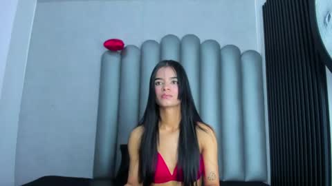 luna_bella_23 online show from 04-23-26, 03:30