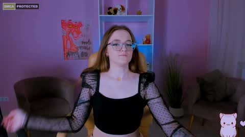 Snapshot of luna_berryy chatting on 12-28-24, 02:54 luna_berryy online show from 12-28-24, 02:54