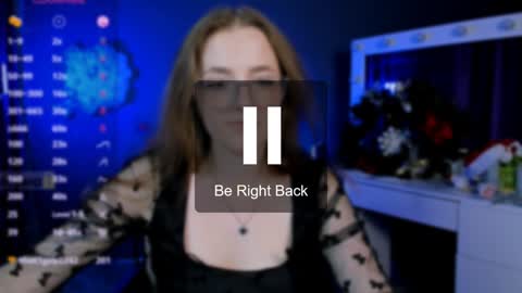 Snapshot of luna_berryy chatting on 01-11-25, 03:02 luna_berryy online show from 01-11-25, 03:02