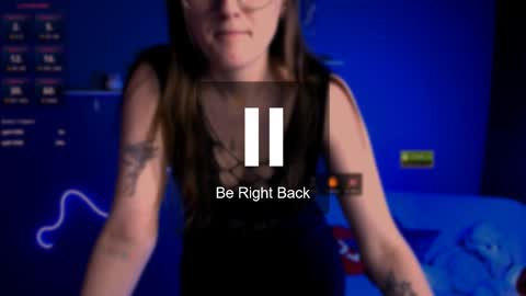 Snapshot of luna_berryy chatting on 02-13-25, 02:45 luna_berryy online show from 02-13-25, 02:45