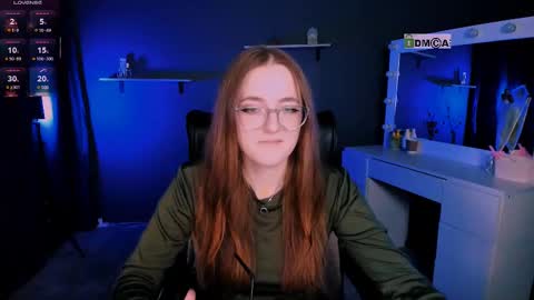 Snapshot of luna_berryy chatting on 03-11-25, 02:43 luna_berryy online show from 03-11-25, 02:43