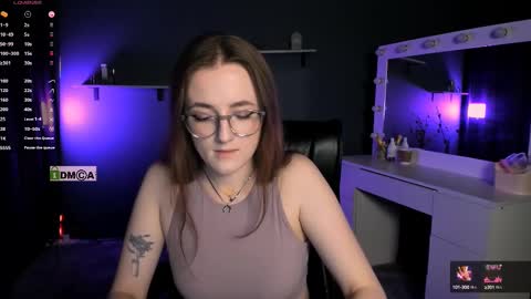 Snapshot of luna_berryy chatting on 03-11-25, 09:26 luna_berryy online show from 03-11-25, 09:26