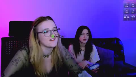 Snapshot of luna_berryy chatting on 06-11-26, 02:53 luna_berryy online show from 06-11-26, 02:53